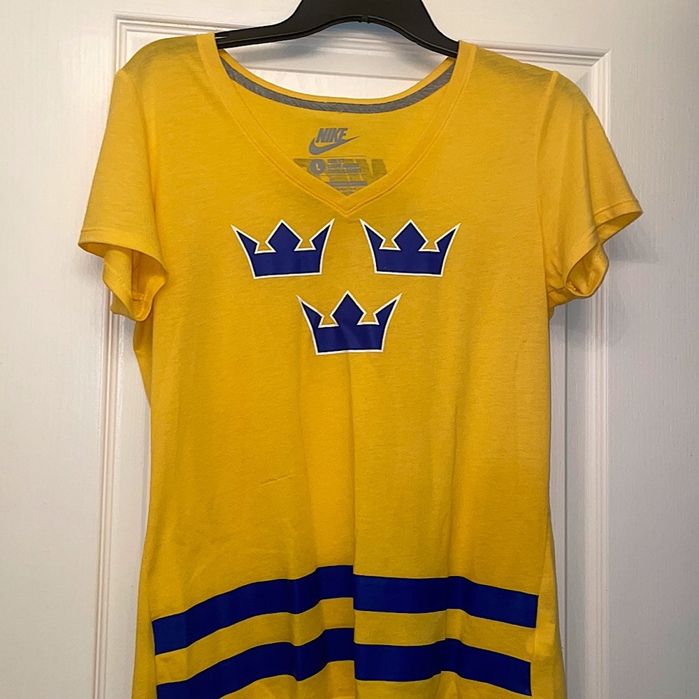 Nike SNIC Woman’s Shirt